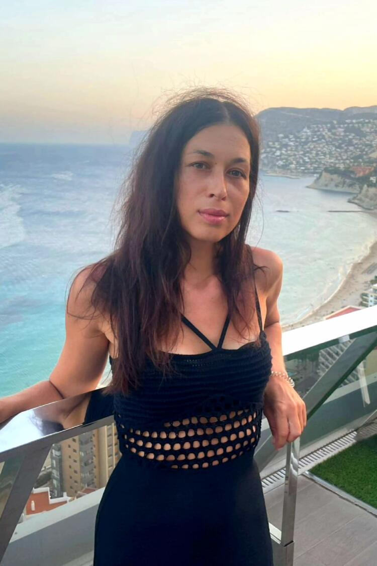 Ekaterina, 44 Y. ID4102