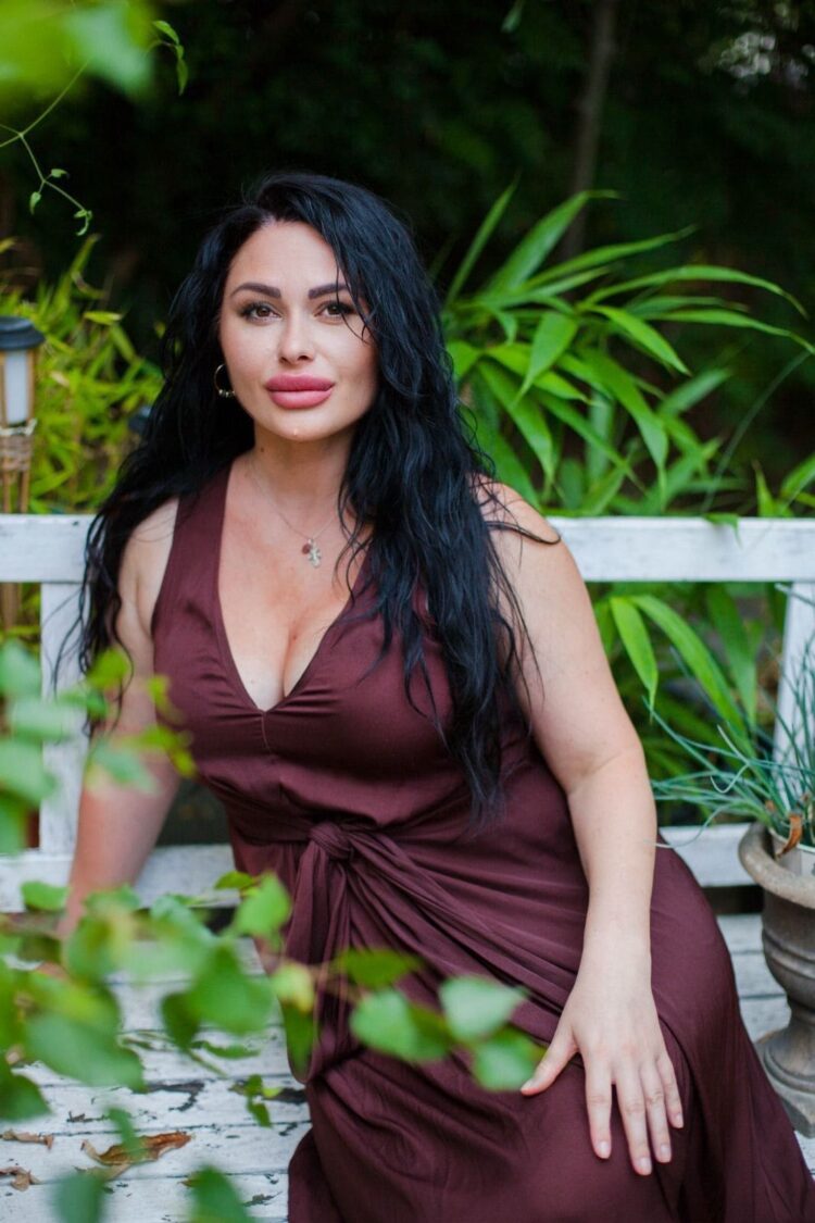 Yulia, 41 Y. ID582456